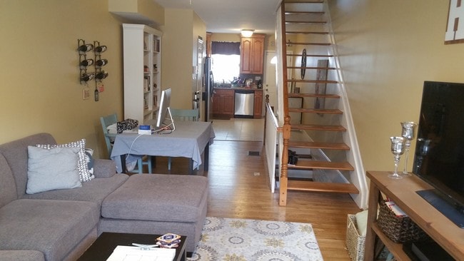 Photo - 241 S Robinson St