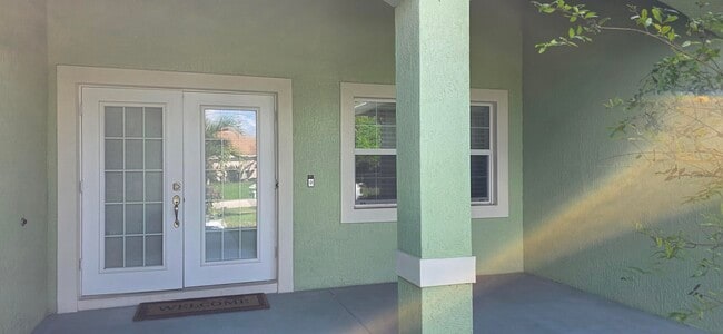 Photo - 5838 NW Gillespie Ave