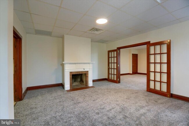 Photo - 50 E Maple St Unit 4