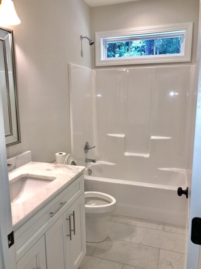 Photo - 994 Via Salvatore