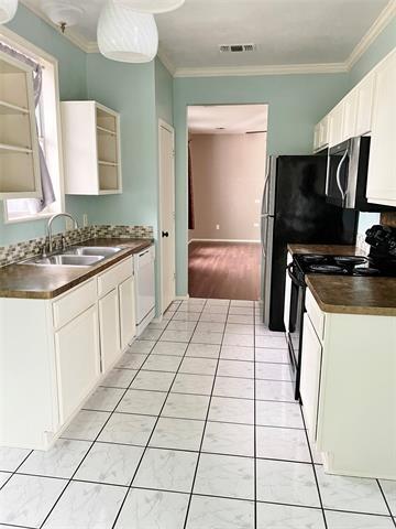 Photo - 2809 Newport Ave