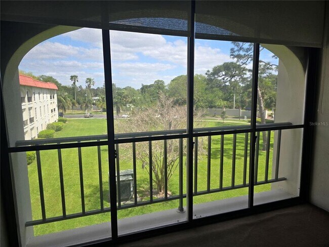 Photo - 2700 Bayshore Blvd Unit 1302