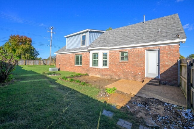 Photo - 3753 Oakmoor Ct