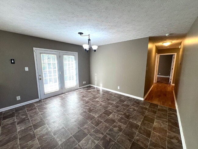 Photo - 3388 Pennridge Rd