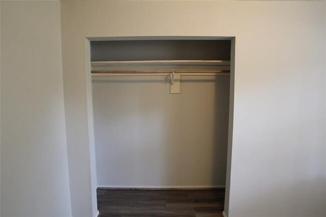 Photo - 5422 Farley Dr