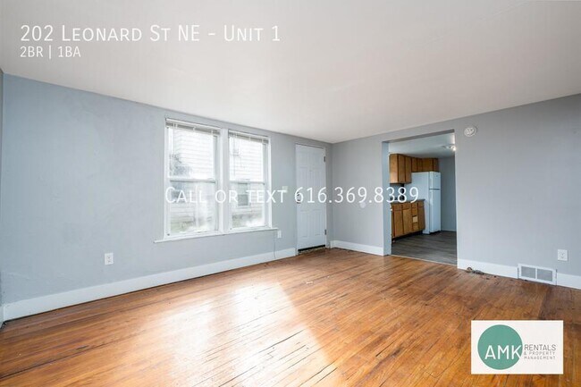 202 Leonard St NE Unit 1