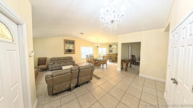 Photo - 13484 Jonquil Ct