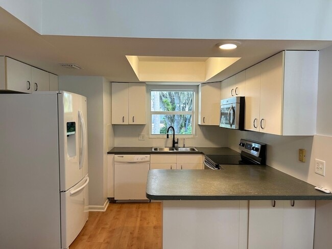 Photo - 6826 SW Chase Ct