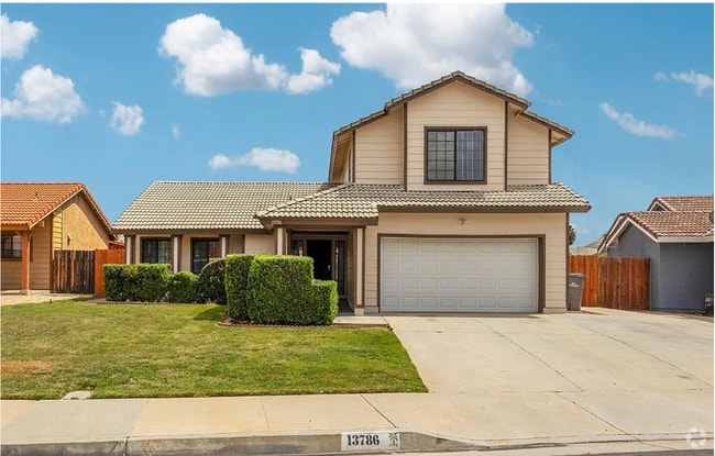 Building Photo - 13786 Sylmar Dr Rental