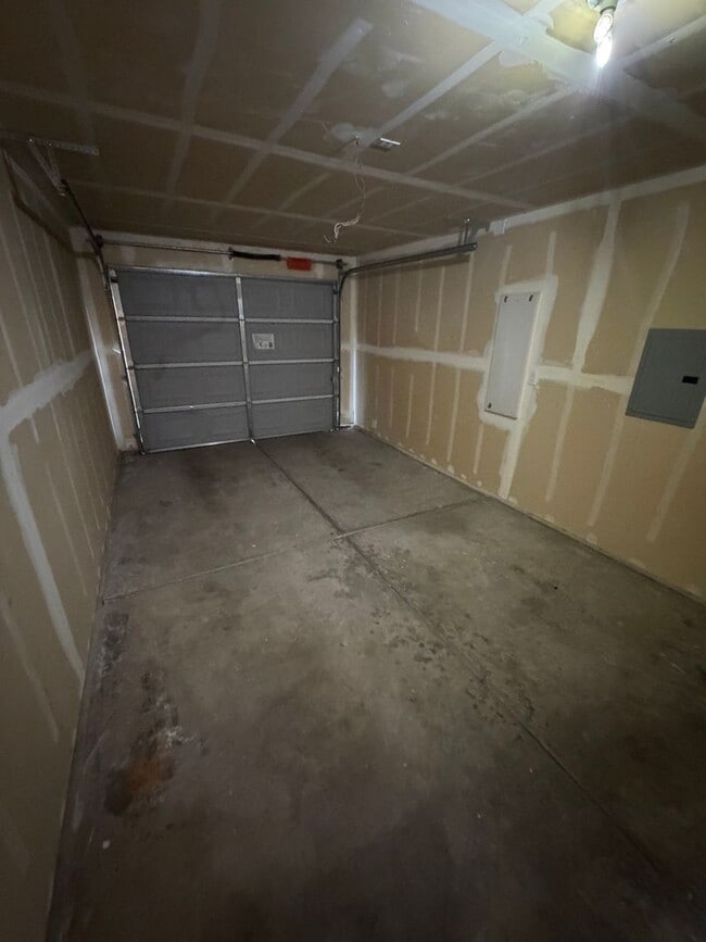 Photo - 1656 N. 6th. St. Unit 101