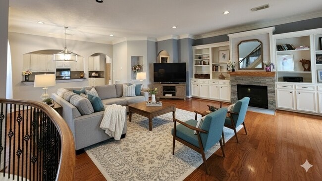 Photo - 305 Reinerman St