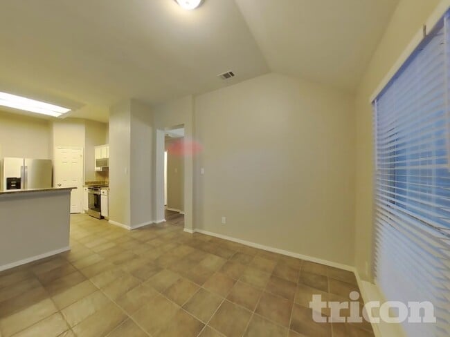 Photo - 834 San Jacinto Dr