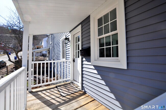 Photo - 59 Bridge St