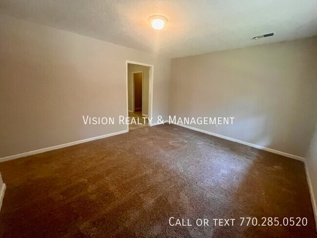 Photo - 27 Monroe Rd