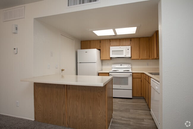 1BR, 1BA - 655 SF