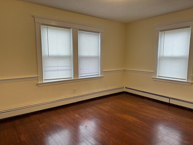 Photo - 47 Euclid Ave Unit 1