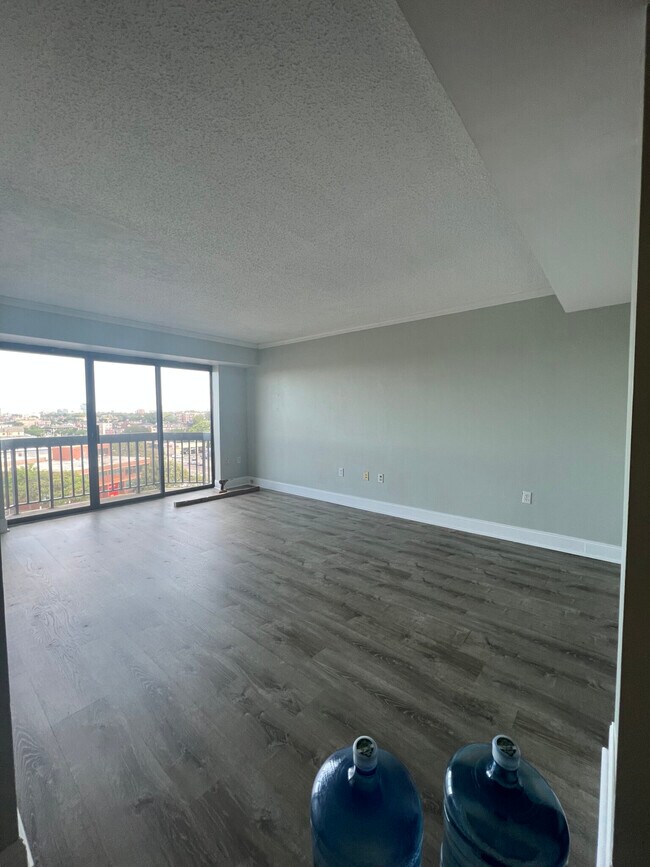 Photo - 15 North Beacon St