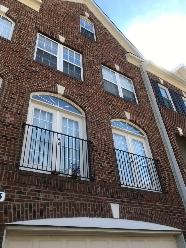 Photo - 1513 Artillery Terrace NE