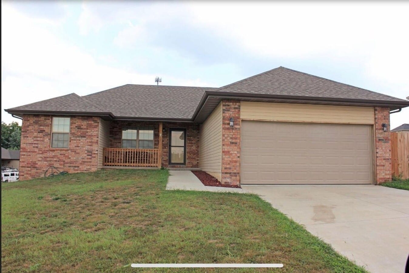 3 Bed, 2 Bath, 2 Car Garage Home - 3 Bed, 2 Bath, 2 Car Garage Home