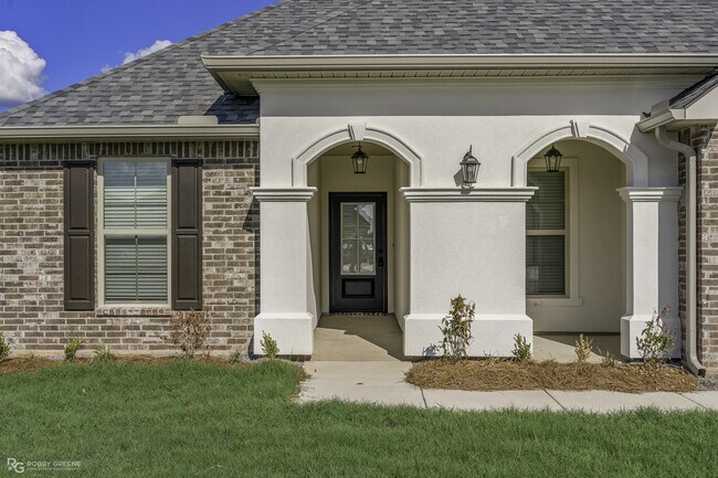 Photo - 212 Paisley Ln