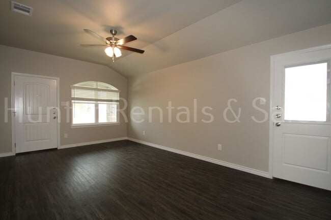 Photo - 505 Bonnie Dr Unit A