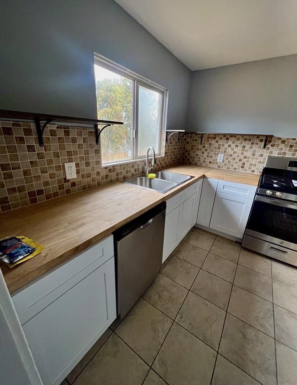 Photo - 149 Terracina Way