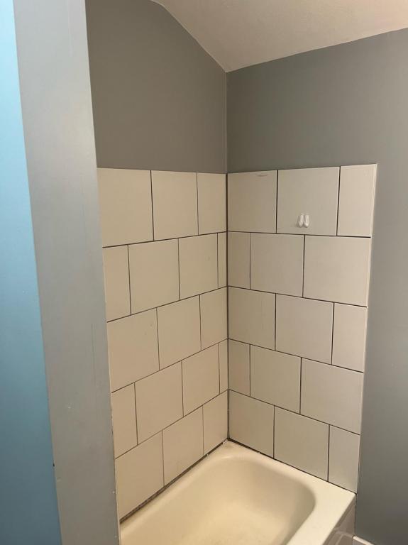 Photo - 128 Teece Ave