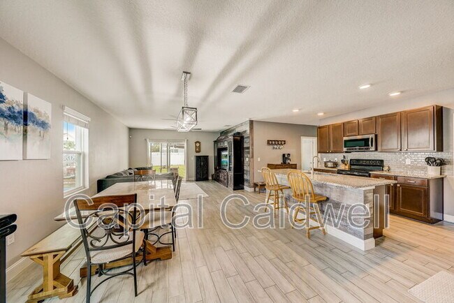 Photo - 10237 Mangrove Well Rd
