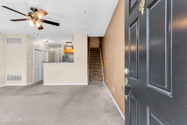 Photo - 9 River Ln