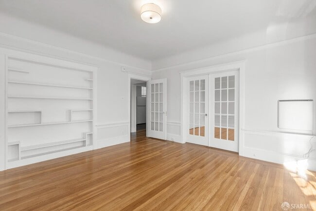 Photo - 1166 S Van Ness Ave