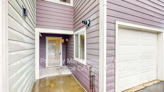 Photo - 132 Treadway Ct
