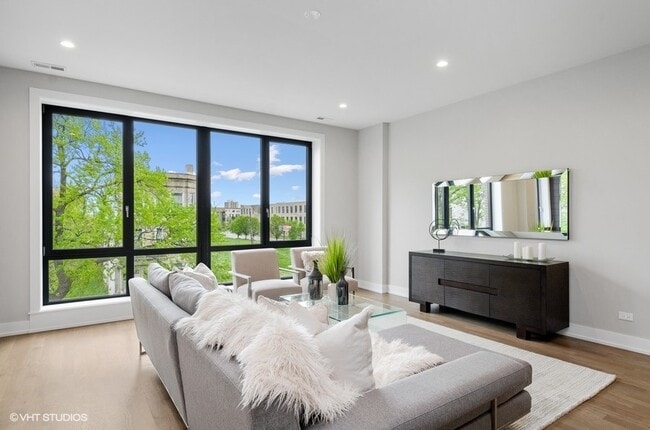 Photo - 6242 S Greenwood Ave Unit 4S