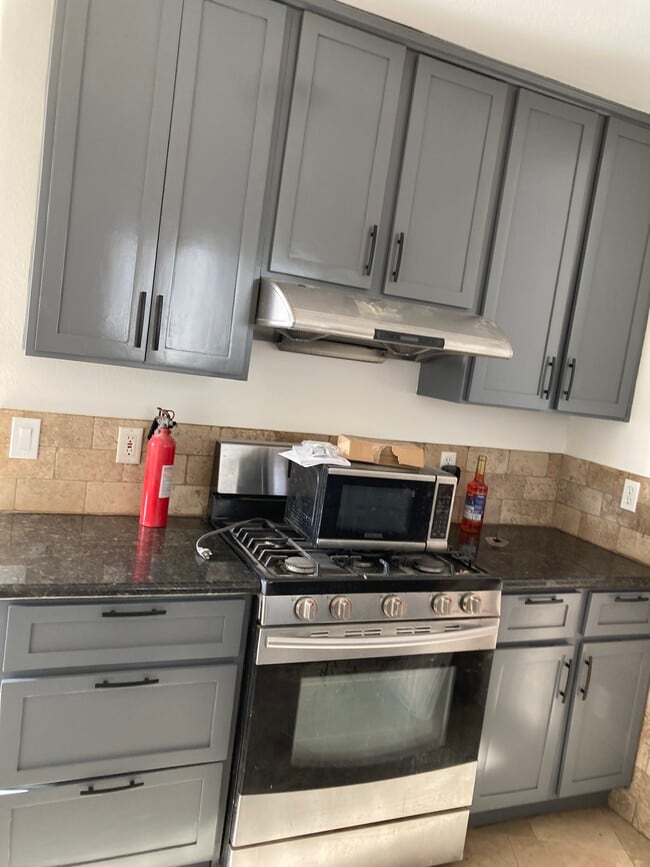 Photo - 2515 Wakefield Ave Unit 2515 Wakefield Avenue