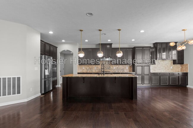 Photo - 4550 Avedon Way