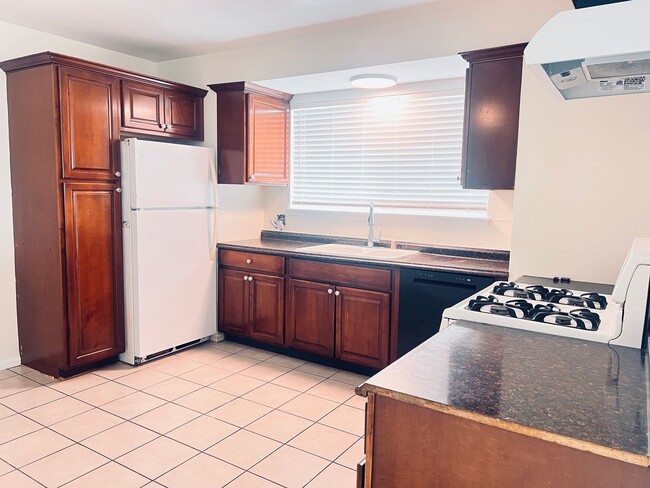 Photo - Escondido Historic Neighborhood 3 Bedroom 2 Bath Home Unidad 422