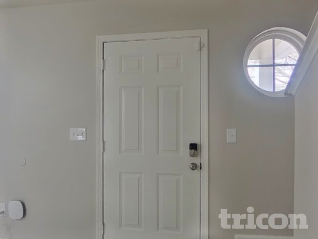 Photo - 1204 Thompson Ave