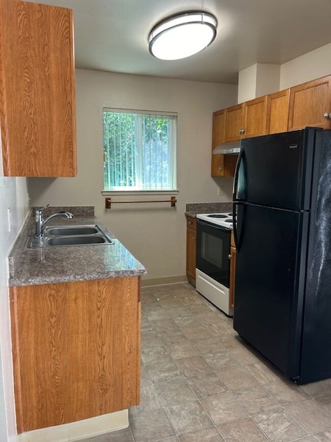 Photo - ro(50)-HiddenLakesRoad8444 Unit 8450