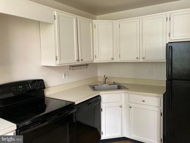 Photo - 1813 Key Blvd Unidad 10536