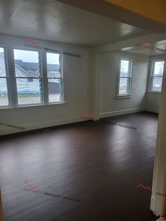 Photo - STATUS: *PENDING APPLICATION*  | R273NB | $1895 + $100 flat rate water/sewer