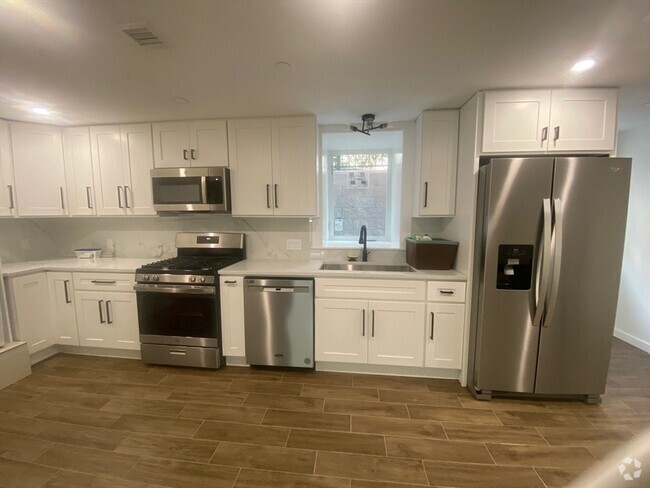 Building Photo - 41 Wiltshire Rd Rental