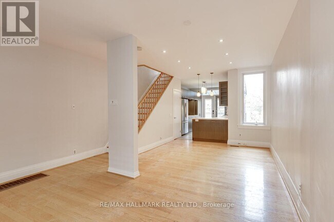 Photo - 262 Highfield Rd