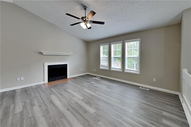 Photo - 7796 Mountain Creek Way