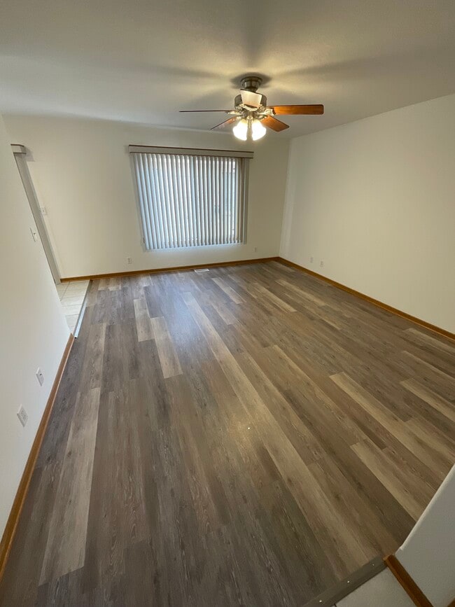 Photo - 1249 James Ct