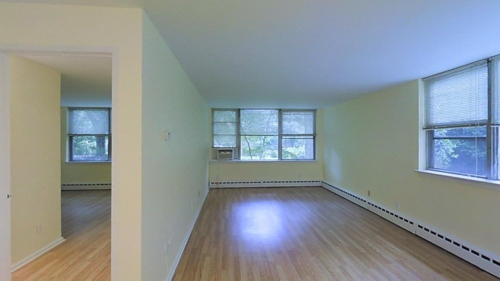 Photo - Cherokee Apartments