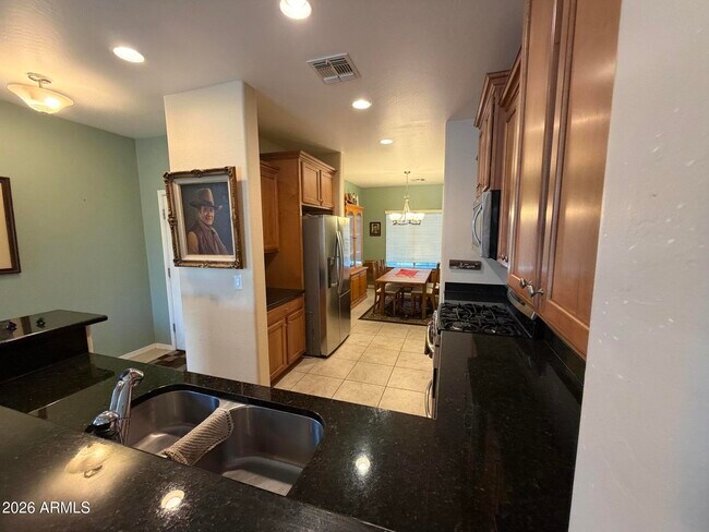 27085 W Escuda Dr