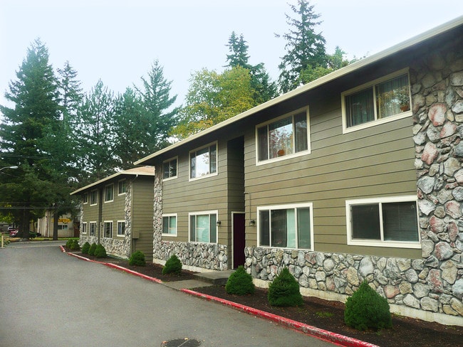 Building Photo - Rogers Plaza Rental
