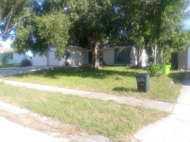 Building Photo - 1301 Crossbow Ln Rental