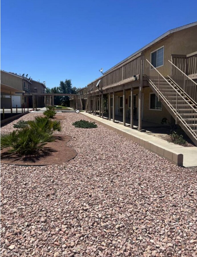 Photo - 18498 Montezuma St Unit 38