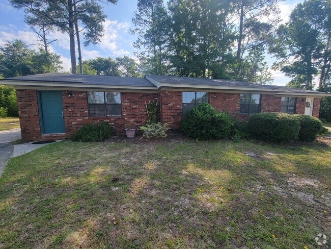 Building Photo - ~103 Blue Court Unit A Rental