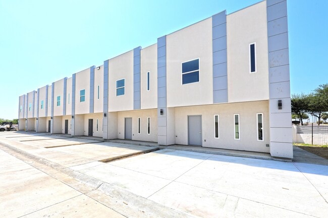 Photo - 1011 Emerald Valley Dr Condo Unit 28 D